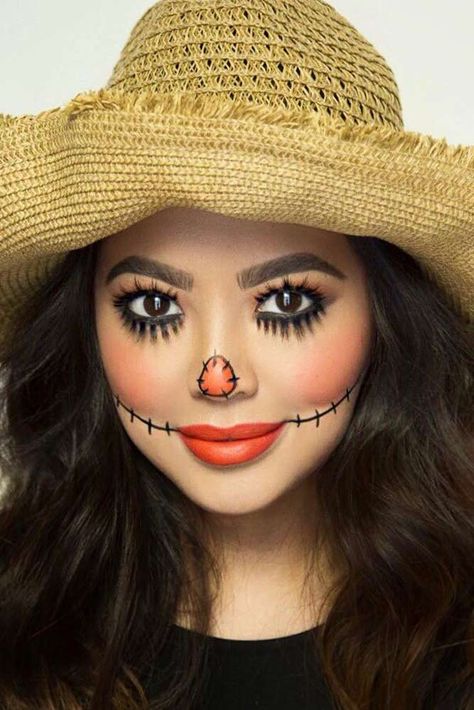 51 Sexy Halloween Makeup Looks That Are Creepy Yet Cute | Page 8 of 15 Nem Halloween Makeup, Scarecrow Halloween Makeup, Maquillage Halloween Simple, Beautiful Halloween Makeup, Halloween Costumes Scarecrow, Makeup Clown, Scarecrow Makeup, Cool Makeup, Halloween Make-up Looks