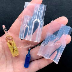 Diy Uv Resin, Craft Doll, Accessoires Barbie, Resin Art Supplies, Crafts For Teens To Make, Miniature Bottles, Resin Projects, Resin Craft, House Supplies