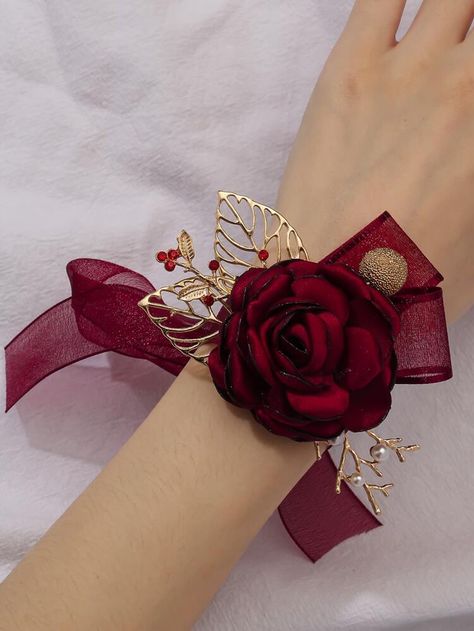 Bridesmaid Corsage, Chloe Rose, Maroon Wedding, 2025 Wedding, Making Clothes, Corsage Prom, Prom Flowers, Hand Flowers, Flower Band