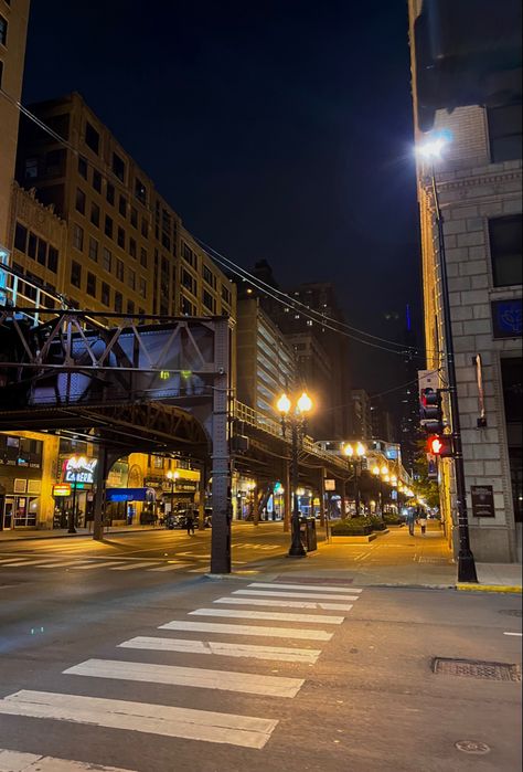 Streets Of Chicago, Chicago Night Aesthetic, Downtown Chicago At Night, Chicago South Side, South Chicago, South Side Chicago, Chicago Night, Chicago Aesthetic, Chicago At Night