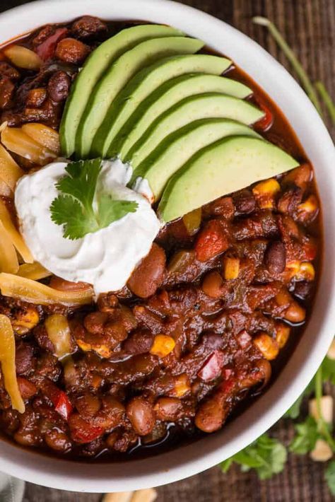 Best Vegetarian Chili Recipe, Pinto Bean Chili, Best Vegetarian Chili, Chili Recipe Stovetop, Stovetop Chili, Vegan Chili Recipe, Vegan Chilli, Vegetarian Chili Recipe, Best Chili Recipe