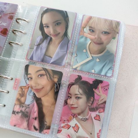 K Pop Photocard Binder, Binder Kpop, Kpop Binder, Pc Decoration, Photocard Collection, Pc Photo, Kpop Photocards, Kpop Photocard, Kpop Merchandise