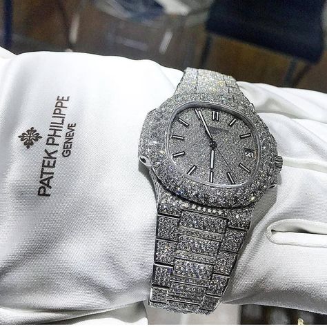 Money Stacks, Patek Philippe Watches, Watch Chain, Men's Watches, Under Pressure, Luxury Watches For Men, Better Love, Diamond Watch, Patek Philippe