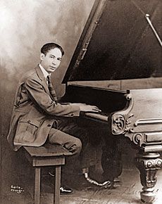 Photo Old Photo of Jelly Roll Morton Jelly Roll Morton, Jazz Sheet Music, Ken Burns, Soul Searching, Jazz Musicians, Big Easy, Jazz Blues, Blues Music, Band Photos