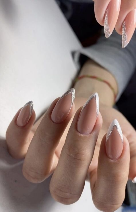 Sparkly Nail Designs, 2023 Nails, Subtle Nails, Classy Acrylic Nails, Almond Acrylic Nails, Short Acrylic Nails Designs, Sparkly Nails, Oval Nails, Luxury Nails