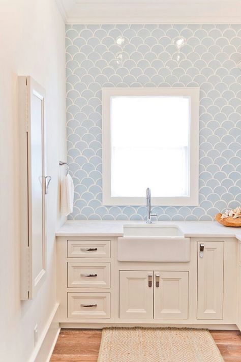 Coastal Laundry, Carrara Bathroom, Restroom Remodel, Grey Laundry Rooms, Linen Closets, Bathroom Gallery, House Of Turquoise, Bad Inspiration, Coastal Bathrooms