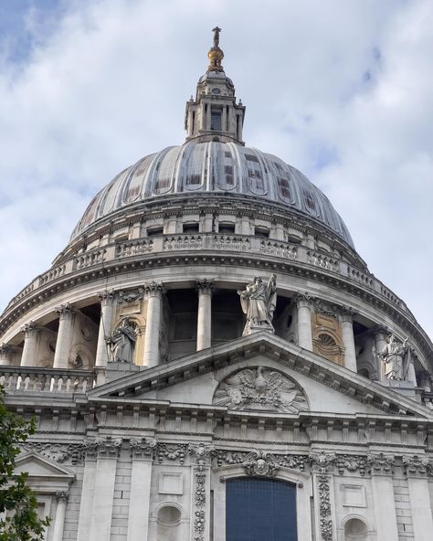 📍St Paul’s Cathedral & St Katherine Docks #london #ldn #londonlife #london🇬🇧 #stpauls #stpaulscathedral #stkatherinesdock #tourist St Pauls Cathedral London Aesthetic, Saint Paul Cathedral London, Saint Pauls Cathedral, Saint Katherine, Cathedral Of St Paul Minnesota, St. Paul’s Cathedral, London Life, St Paul, July 4