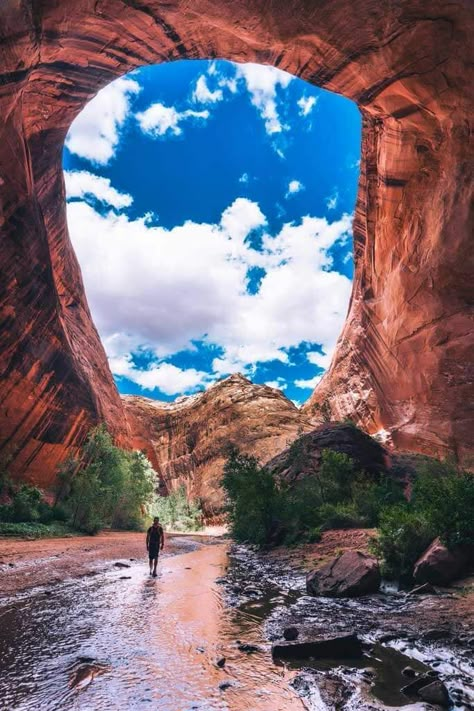 Located in the heart of the Southwest, Kanab, Utah is one of the best places to explore the area from. With 3 national parks in close proximity to here, sand Kanab Utah, Outdoor Vacation, Utah Travel, Samos, Phuket Thailand, Vacation Places, Maui Hawaii, Beautiful Places To Travel, Travel Life