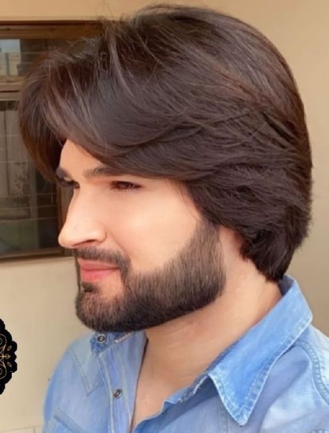 Feathered Haircut, Hear Style, Feathered Hair, John Lautner, Girly Pictures, Long Hair Styles Men, Long Hair Cuts, Hair And Beard Styles, Beard Styles