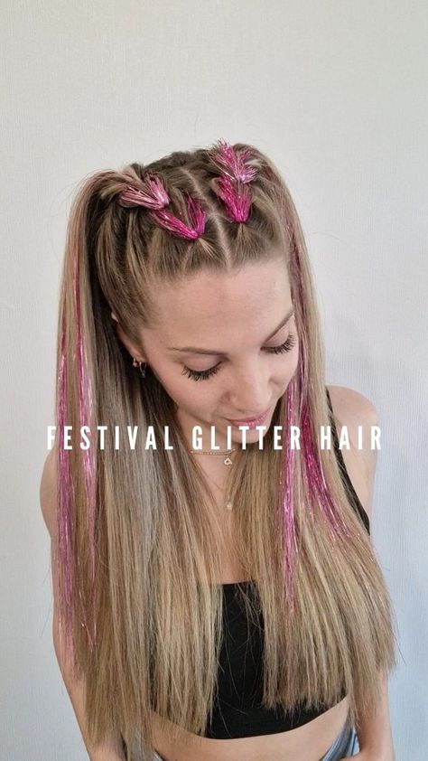 Poppy ✨️♏️ | Hairstyle w glitters you HAVE to try for your next festival 🎼💕🎧💿 . . #braidedhair #braidedhairstyles #festivalhair #festivalhairstyles… | Instagram Coachella Hair Braid, Roller Blading, Coachella Hair, Rubber Band Hairstyles, Festival Glitter, Volley Ball, Festival Hair, Glitter Hair, Sporty Hairstyles