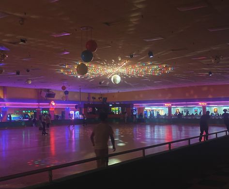 #fashion #skating #discoball #retro #aesthetic #neon #party #dance #retroaesthetic 80s aesthetic #discoparty 80s Dance Club, 80s School Dance, Retro Aesthetic Neon, Tacky Prom, Ballroom Aesthetic, 1980s Aesthetic, 80’s Aesthetic, Aesthetic Neon, Dance Aesthetic