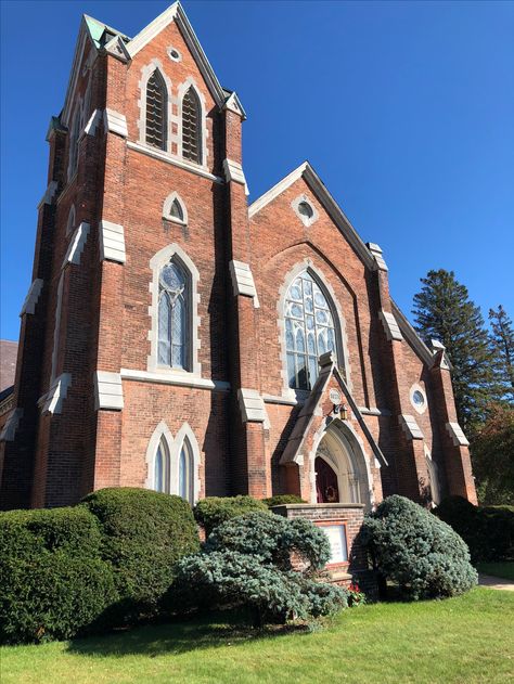 Demon Book, Church Pictures, Church Architecture, Baptist Church, Brick And Stone, New York State, Historic Buildings, Monument, Toronto