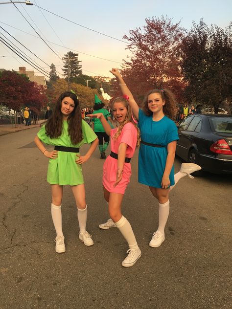 Halloween Powerpuff Girls Costume, Blossom Halloween Costume Powerpuff, Powerpuff Girls Costume Adult, Powerpuff Girls Costume Kids, Bubbles Powerpuff Girls Aesthetic Outfit, Powerpuff Girls Aesthetic Bubbles, Diy Powerpuff Girls Costume, Power Puff Girls Costume Halloween, Powerpuff Girls Costume Ideas