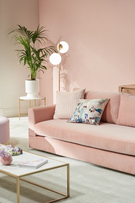 Soft Pink Couch, Peach Sofa Living Rooms, Room Aestetics, Pink Couch Living Room Ideas, Blush Couch, Pink Couch Living Room, Peach Living Rooms, Couch Designs, Living Room Shades