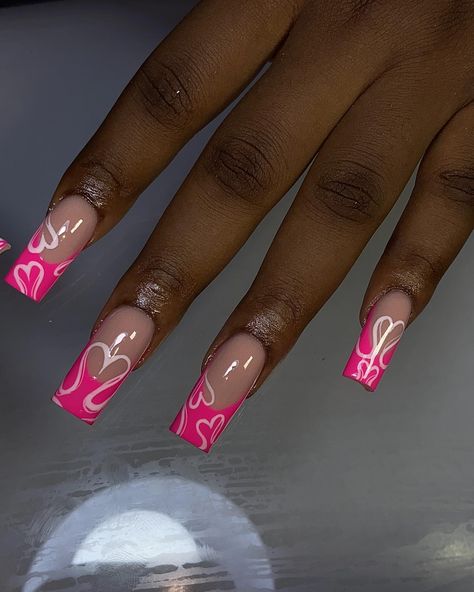 Wrapped in hearts 💕 💕💕. How cute is this set?? 🤗🤗 #nails #acrylicnails #heartnails #frenchnails #nailsinogba #nailsinberger #lagosnailtech #ogbanails #nailsoftheday #pinknails💅 Old School Nail Designs, Heartbeat Nails, School Nail Designs, Set Nails, Nails Autumn, Girly Acrylic, Heart Nail Designs, Girly Acrylic Nails, Summery Nails