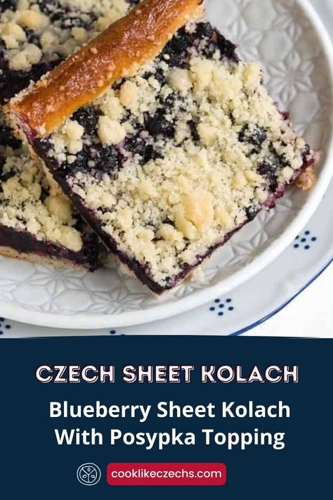 Yeast sheet cake with blueberries and crumble on top. The perfect dessert to feed the crowds. Czech authentic recipe. Czech Dessert Recipes, Slovak Cookies, Yeast Coffee Cake, University Recipes, Blueberry Sheet Cake, Almond Joy Bars Recipe, Blueberry Baking, Cake With Blueberries, Czech Desserts