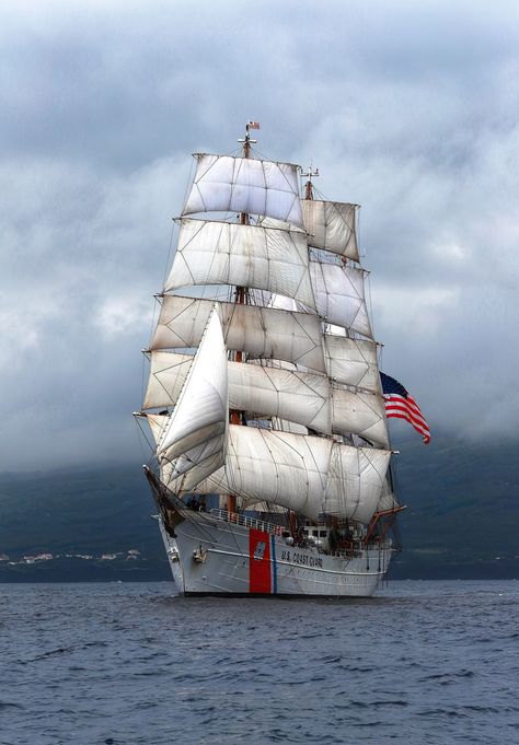 Coast Guard Aesthetic, Pilot Aesthetic, Coast Guard Academy, Semper Paratus, Coast Guard Boats, Sail Ships, Coast Guard Ships, Navy Coast Guard, Mystic Connecticut