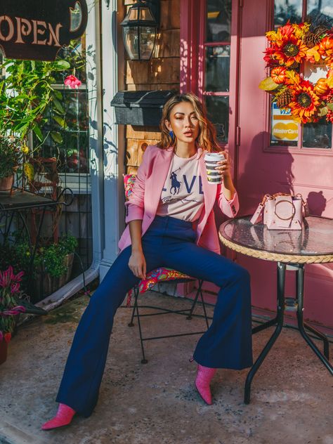 Blue Wide Leg Pants Outfit, Pink Boots Outfit, Jessica Wang, Brunch Outfit Winter, Pink Booties, Rose Fushia, Leg Pants Outfit, Booties Outfit, Women Fashion Edgy