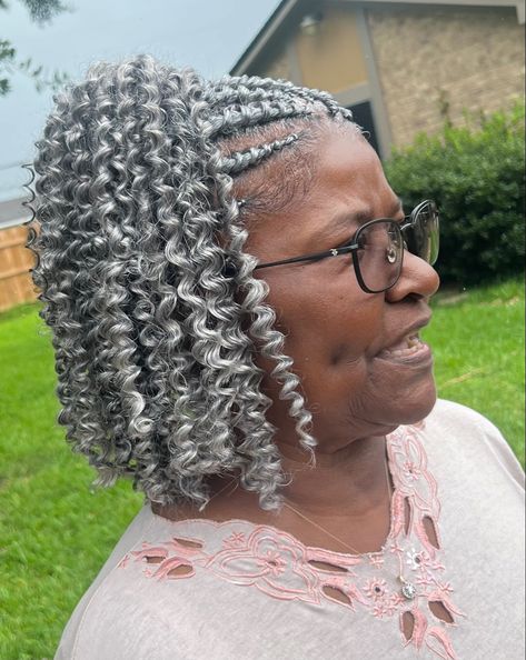 Grey Hair Braids, Grey Hairstyles, Granny Hair, Hair Magic, Braiding Styles, Chic Hair, Nice Hair, Mom Hairstyles, Natural Styles