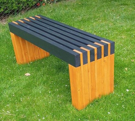 Patio Benches Seating, Garden Bench Seat, Outdoor Bench Plans, Diy Patio Ideas, Garden Bench Seating, Wood Bench Outdoor, Simple Benches, Outdoor Garden Bench, Garden Seat