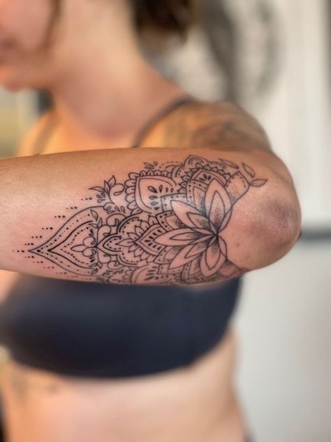 Partial Sleeve Tattoo Women Forearm, Womens Mandala Sleeve Tattoo, Shoulder Pieces For Women Tattoo, Arm Cuff Tattoo For Women, Around Elbow Tattoos For Women, Mandala Arm Tattoos For Women, Upper Arm Tattoos For Women Sleeve, Mandala And Flower Tattoo, Women Elbow Tattoo