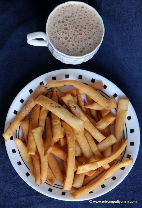 Namak Pare, Kerala Snacks, Puff Pastry Dough, Evening Snacks, Pastry Dough, School Kids, Savory Snacks, Come Home, Ghee