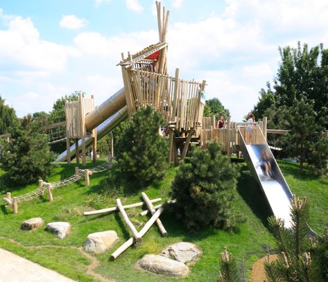 Wood Playground, Playgrounds Architecture, Cool Playgrounds, Old Door Knobs, Playground Ideas, Traditional Wall Decor, School Playground, Natural Playground, Playground Design