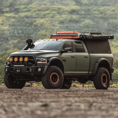 AJ van de Water no Instagram: “Same but different 🤪” American Expedition Vehicles, Ram Cars, Ram Trx, Dodge Pickup Trucks, Nice Trucks, Future Vehicles, Heavy Haul, Overland Truck, Same But Different