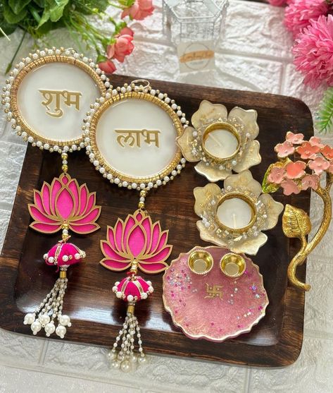 Gifting Ideas For Diwali, Resin Diwali Hamper, Resin Shubh Labh, Diwali Crafts, Diwali Ideas, Diy Resin Keychain, Resin Hanging, Handmade Decorative Items, Resin Arts