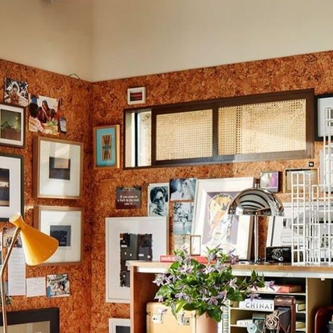 S T U D I O S Q U I R E L T D . on Instagram: "Home office goals via @trevortondro - note the full length cork board walls and clip-on desk lamp!" Cork Board Walls, Cork Board Kitchen, Diy Cork Board Wall, Corkboard Office, Cork Walls, Cork Pin Board, Office Goals, Cork Board Wall, Diy Cork Board