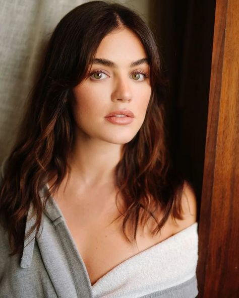 Lucy Hale Red Hair, Lucy Hale 2024, Lucy Hale Photoshoot, Lucy Hale, Female Celebrities, Face Images, Red Lip, Red Lips, Red Hair