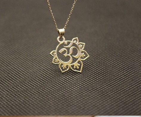 Ohm Necklace, Om Jewelry, Sacred Geometry Jewelry, Om Necklace, Om Pendant, Diamond Pendants Designs, Army Pics, Earring Trends, Accessories Bags Purses