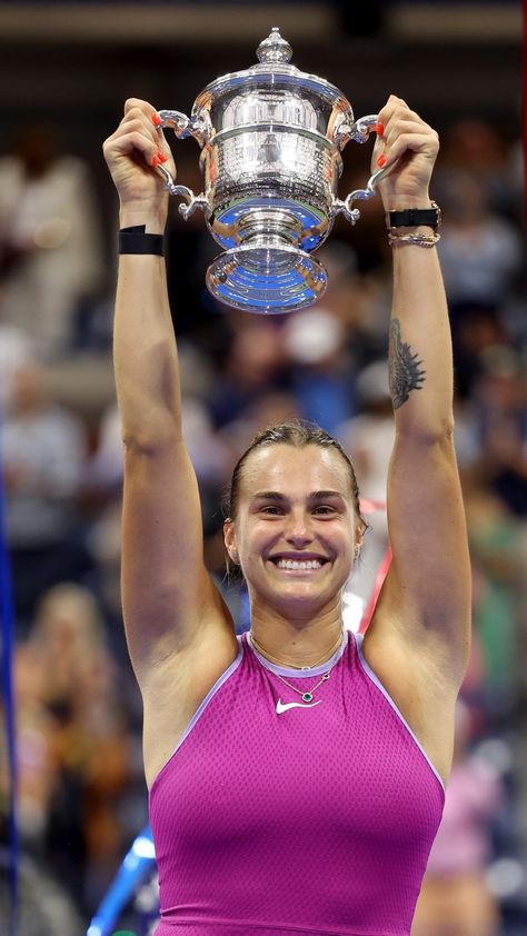 Sabalenka Aryna, Sabalenka Tennis, Tennis Season, Aryna Sabalenka, Athletics Track, Tennis Art, Fake Ft Call, Professional Tennis Players, Tennis Outfits