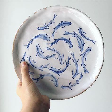 Codevilla Ceramics | Koi fish are a favorite to paint free-hand. They require pure concentration that is open and easy - not constrained and tense - as this… | Instagram Koi Fish Pottery Painting, Fish Pottery, Ceramic Fish, Fish Painting, Free Hand, Pottery Painting, Koi Fish, Koi, Fish