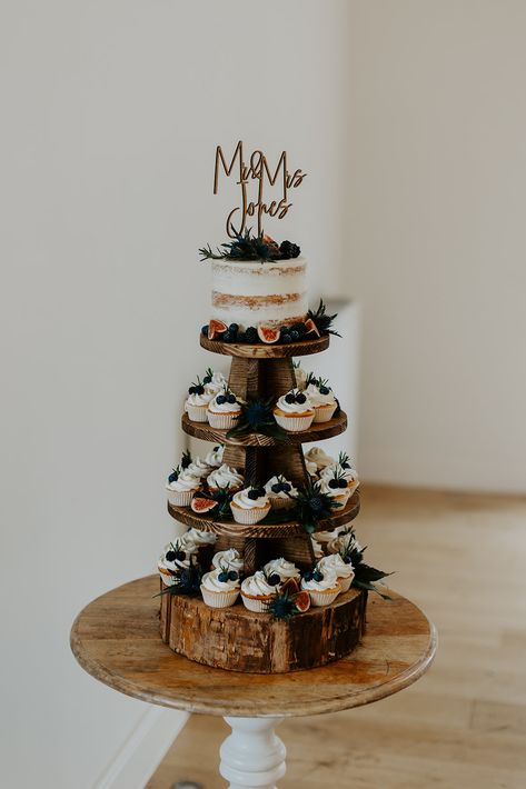 Woodland Wedding Cake With Cupcakes, Woods Wedding Cake, Wedding Cake Nature Theme, Cottagecore Wedding Cake, Wedding Cake And Cupcake Display, Antler Photography, Wedding Cake Nature, Wedding Cake Forest, Hyde House