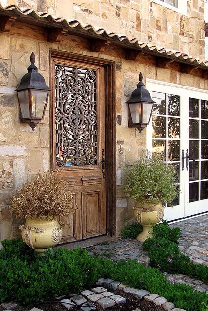 Front door Tudor Cottage, Stone Cottages, Casa Exterior, Stone Cottage, Tuscan Style, Old Doors, Unique Doors, Grand Entrance, Beautiful Doors