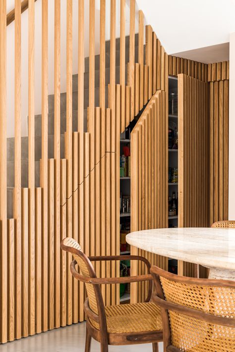 Slat Wall Stair Railing, Stairs With Wooden Slats, Under Stairs Furniture, Slat Wall On Stairs, Slat Wall Under Stairs, Stairs Over Stairs, Wood Panel Staircase, Partition Staircase, Slat Wall Staircase