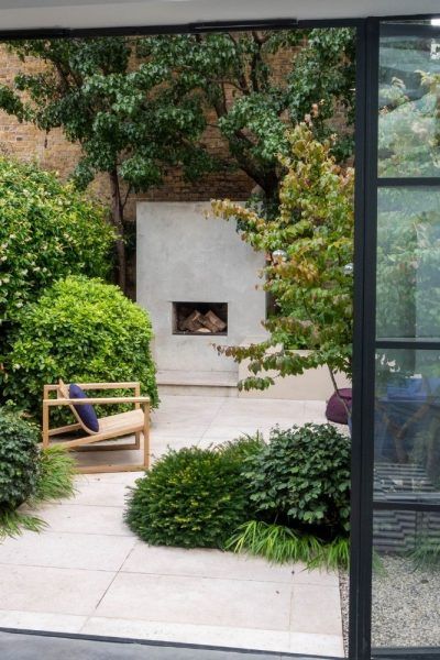 Cottage Restoration, Small Back Gardens, Courtyard Plants, Small Urban Garden, Small City Garden, Small Garden Landscape, Small Courtyard Gardens, Courtyard Gardens Design, Garden Privacy