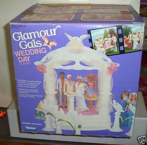 Glamour Gals, Kenner Toys, Wedding Doll, Childhood Toys, Barbie Collection, Vintage Glamour, The Groom, Doll Furniture, Classic Toys