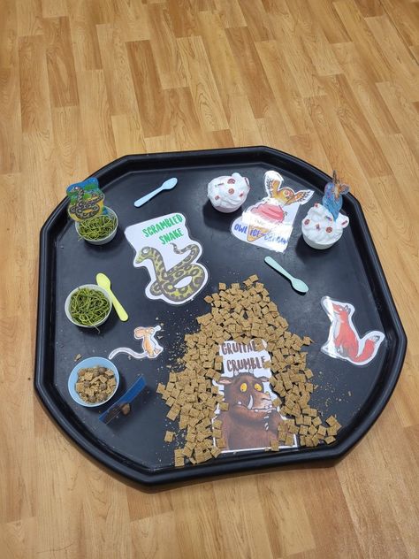 The Gruffalo Sensory Activities, Tuff Tray Book Ideas, Julia Donaldson Tuff Tray Ideas, Edible Tuff Tray Ideas, The Gruffalo Tuff Tray, Book Inspired Tuff Trays, Gruffalo Crumble Tuff Tray, World Book Day Tuff Tray, Gruffalo Sensory Play