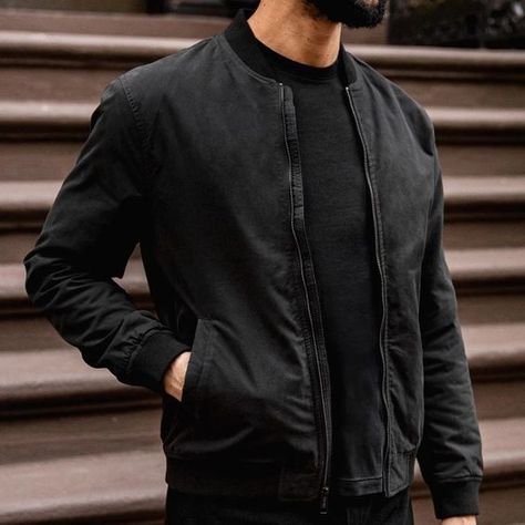 I loved the fabric is very good quality😃 I recommend it again Jackets For Winter, Ma 1 Jacket, Black Outfit Men, Cool Outfits For Men, Mens Fashion Casual Outfits, Casual Jackets, Black Leather Jacket, Jacket Design, Winter Wear