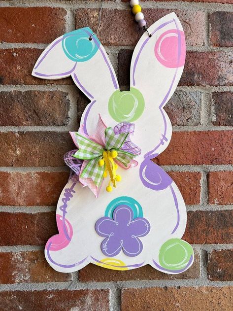 (7) Facebook Wooden Bunny Door Hanger, Easter Bunny Wood Crafts, Easter Door Hanger Wooden, Easter Door Signs, Painting Bunnies, Easter Door Hangers, Easter Cutouts, Fun Easter Crafts For Kids, Door Hangers Wooden