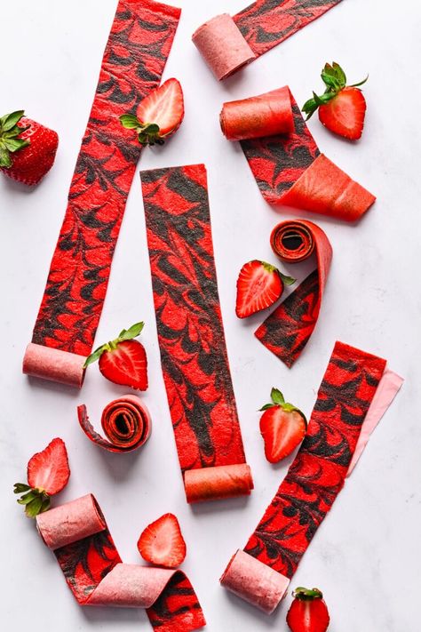 This homemade strawberry fruit leather looks just like the childhood snack you remember, and it's super easy to make with just 5 all-natural ingredients. Strawberry Fruit Leather, Leather Looks, Blue Spirulina, Blue Strawberry, Fruit Leather, Honeycrisp Apples, Strawberry Fruit, Vegetarian Paleo, Engine 2