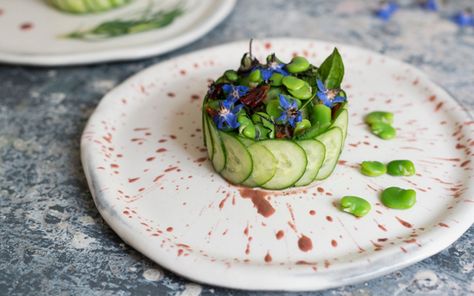 Fava Bean Salad, Fava Beans Salad, Vegan Plate, Fancy Salads, Fava Bean, Fancy Dishes, Elegant Food, Green Veggies, Nails Green