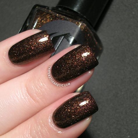 Dark Horse Nail Color, Chocolate Brown Nails With Glitter, Dark Horse Nail Polish, Dark Brown Sparkle Nails, Glitter Nails Brown, Dark Gold Nails, Dark Brown Glitter Nails, Copper French Tip Nails, Brown Glitter Nails Fall