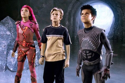 Shark Boy Costume, Spy Kids 3, Lava Girl, Peter Pan Movie, New Hallmark Movies, Shark Boy, Sharkboy And Lavagirl, Trio Halloween Costumes, Superhero Kids