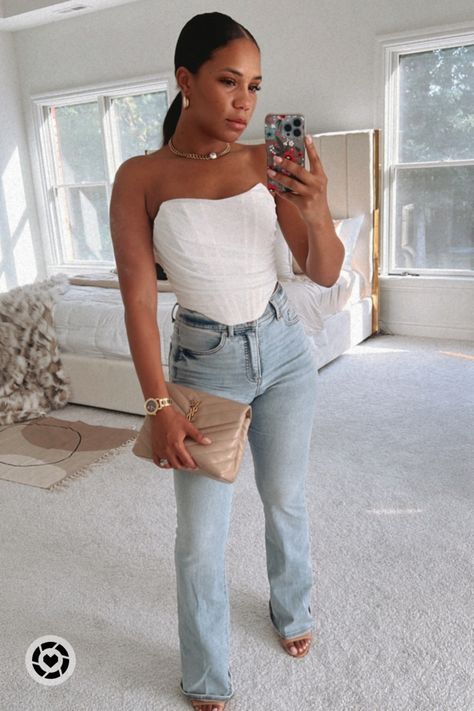 Jeans With Corset Outfit, Amazon Corset Top, Outfits With White Corset Top, Jeans And A Corset Top, Corset And Jeans Outfit Heels, Corset Jeans And Heels, Amazon Corset Outfit, Corset Top Jeans Outfit, White Strapless Corset Top Outfit