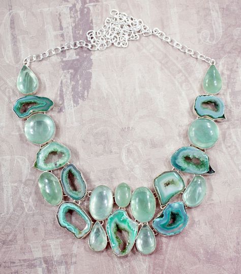 Apatite Necklace, Apatite Stone, Crystal Geode, Aquamarine Jewelry, Aqua Turquoise, Types Of Gemstones, Ruby Jewelry, Cheap Jewelry, Emerald Jewelry