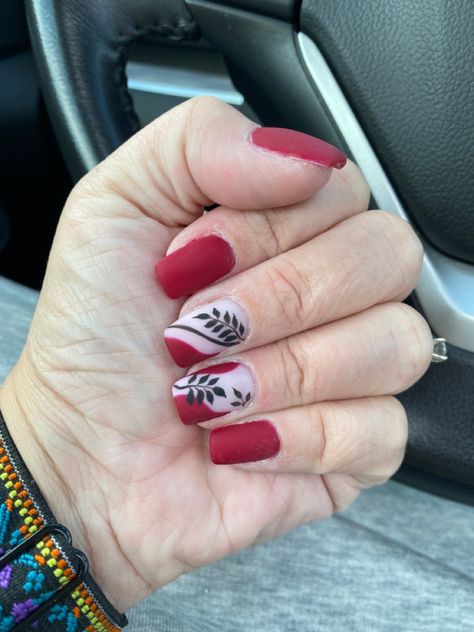 Dark red matte square nails with a neutral accent and black leaf designs Red Nails Simple Design, Matte Square Nails, Red Nails Simple, Nails Simple Design, Red Black Nails, Dark Red Nails, Fancy Nails Designs, Leaf Designs, Flower Nail Designs