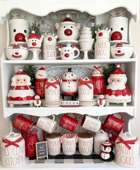 Crafty Christmas Gifts, Rae Dunn Christmas, Peppermint Christmas, Grey Christmas, Christmas Kitchen Decor, Indoor Christmas Decorations, Christmas Tablescapes, Christmas Mantels, Christmas Table Runner